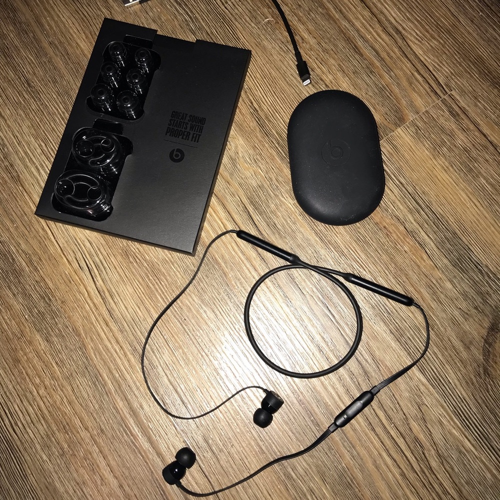 Beats Flex
